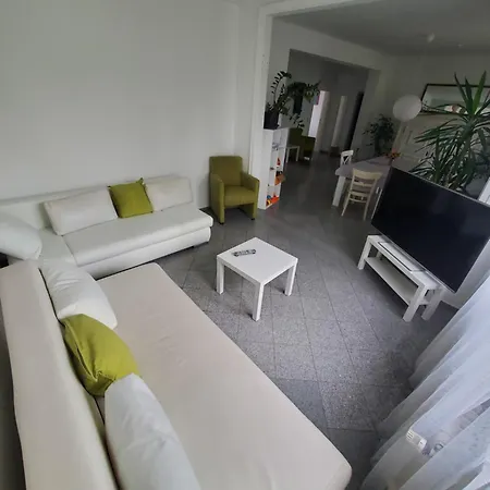 Große 3 Zi Auf Der Pferde Farm Apartment *